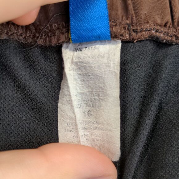 Maxine Womens Shorts Brown Size 16 Pull On Actual 31x2 Elastic Waist - Picture 12 of 13